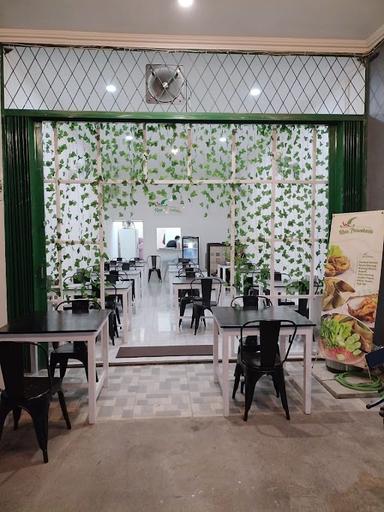 RESTORAN SUNDA KHAS PURWAKARTA TEBET