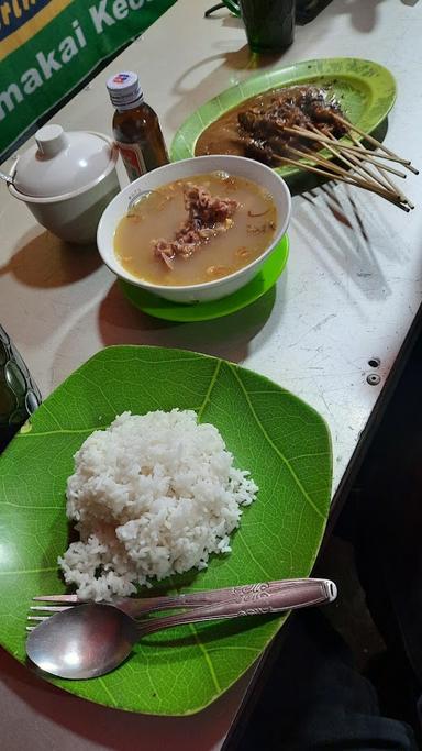 SATE MADURA PAK UDIN CAP KORMA