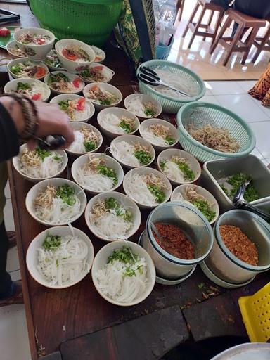 SOTO MAT TJANGKIR TEBET