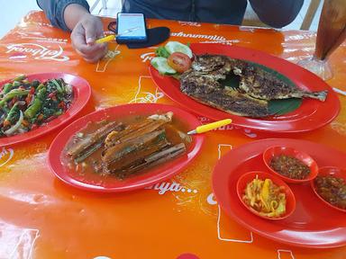 WAROENG SEAFOOD MAS BR BY PRIBADI GROUP