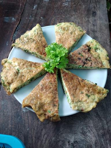 WARUNG MAKAN PAK SHOLEH