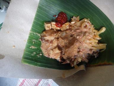 WARUNG MAKAN GUDEG PRESTO