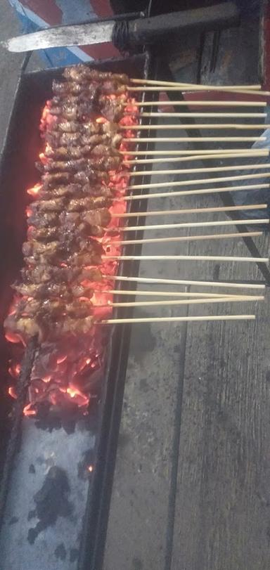 SATE AYAM BANG ABAS