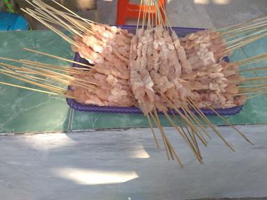 SATE AYAM BANG ANAS