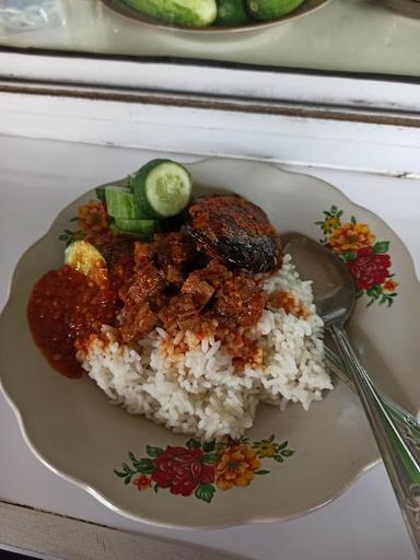 WARUNG MAKAN SEDERHANA