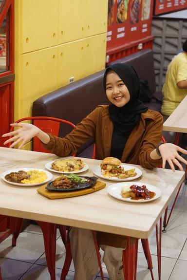 BAKSO KOTA CAK MAN