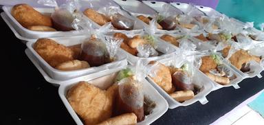 PEMPEK QINARA