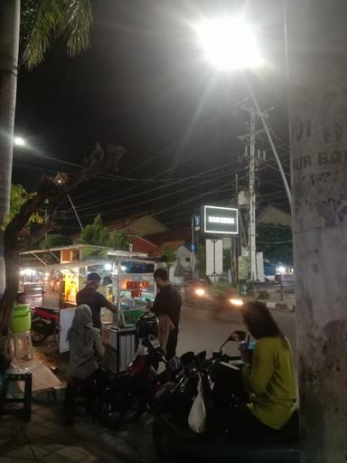 SEBLAK HOT (CABANG ALUN2 PEMALANG)