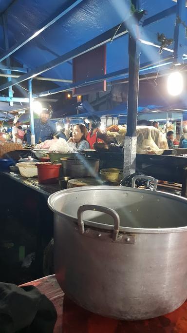 NIGHT MARKET