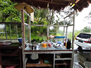 BAKSO DAN MIE AYAM