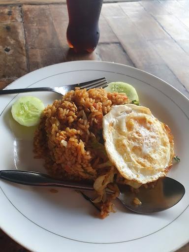 WAROENG MAKAN