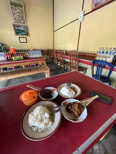 WARUNG SATE MADURA