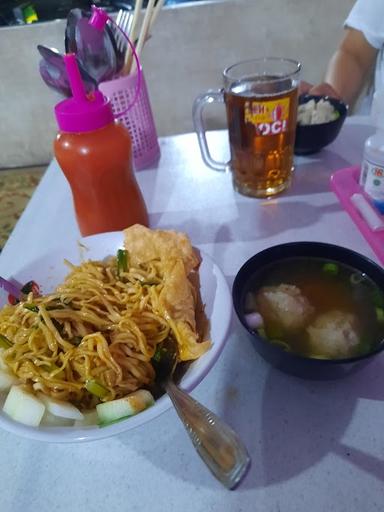 BAKSO MIE AYAM SOTO SOP TAMBAK MAS