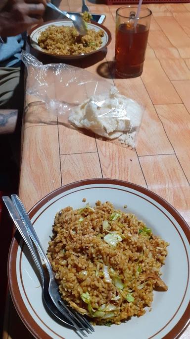 NASI GORENG DJOYO (PATUNG SINGO)