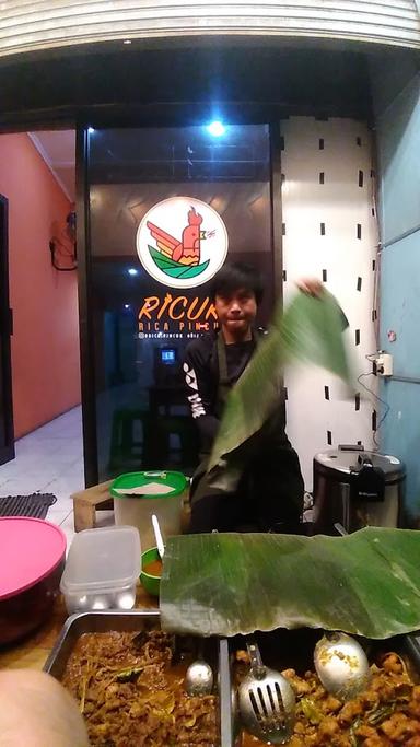 RICA RICA AYAM DAN NASI BAKAR (RICUK)