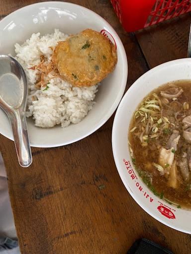 SOTO DAN SOP AYAM MBA'IM