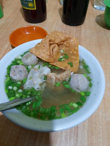 BAKSO LONTONG SUMBER REJEKI