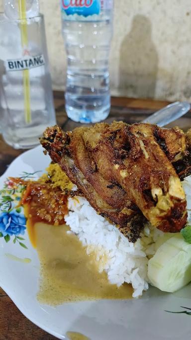 BEBEK GORENG RUDY GALAXY