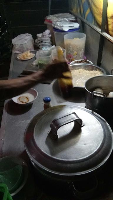 BUBUR AYAM KEDUNGDORO