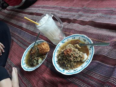 KUPANG LONTONG CAK IPIN