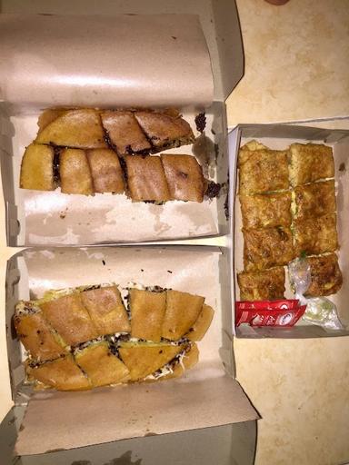 MARTABAK & TERANG BULAN HOKY