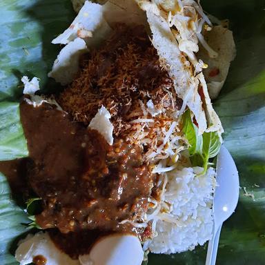 NASI PECEL PANDEGILING