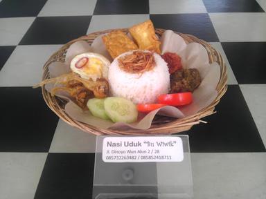 NASI UDUK BU WIWIK