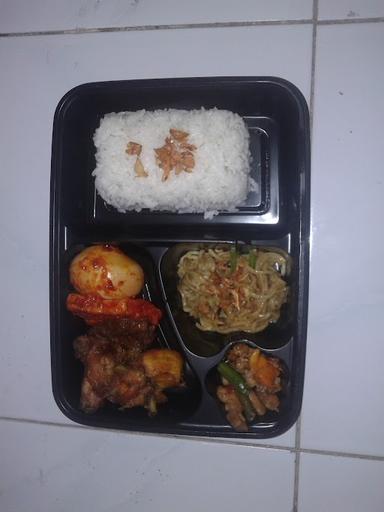 PECEL DAN RAWON PAK KUS