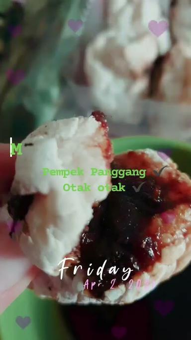 PEMPEK ISAN