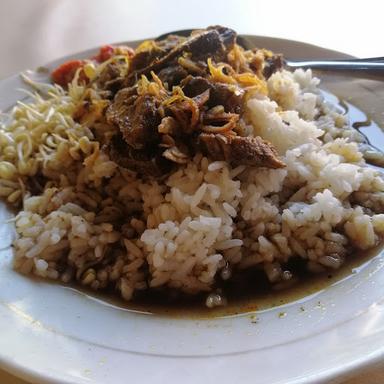 WARUNG POJOK PECEL RAWON