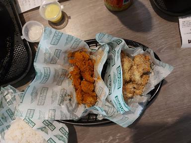 WINGSTOP - DARMO SURABAYA