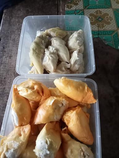 KEDAI DURIAN ADIDU