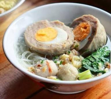 BAKSO RIBEK