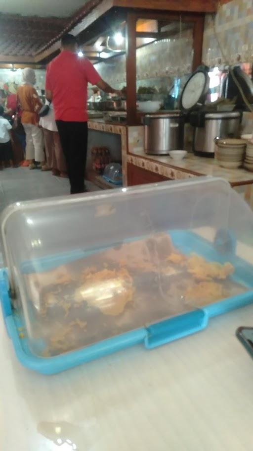 WARUNG MAKAN PAK MARKIBI