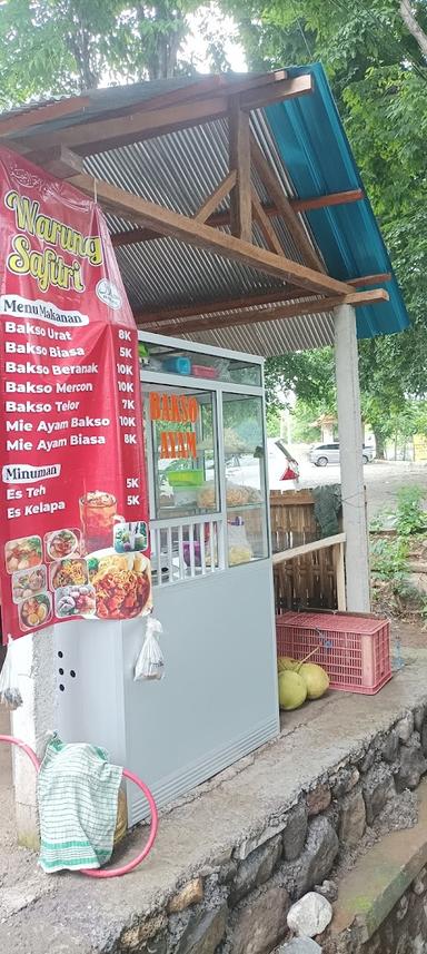 WARUNG BAKSO & MIE AYAM SAFITRI