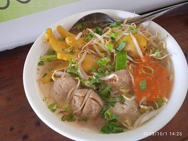 BAKSO PRASMANAN MAMAH DIKA