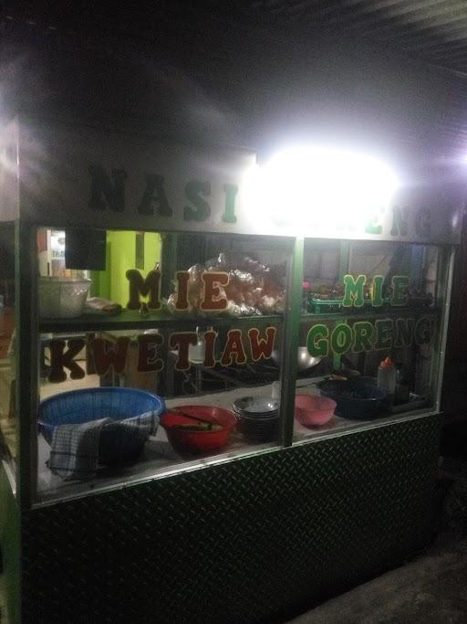 WARUNG NASI GORENG SANGHIYANG