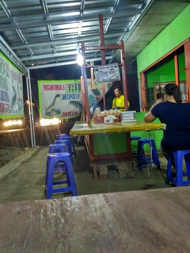 WARUNG PECEL LELE LAMONGAN MAS AMAR