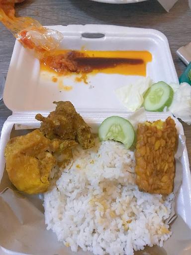 AYAM PENYET ULEKAN 2