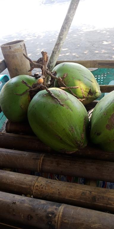 RUMAH MAKAN SAMUDRA BIRU BANG TADIN