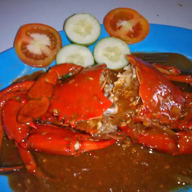 RUMAH MAKAN SAMUDRA BIRU BANG TADIN