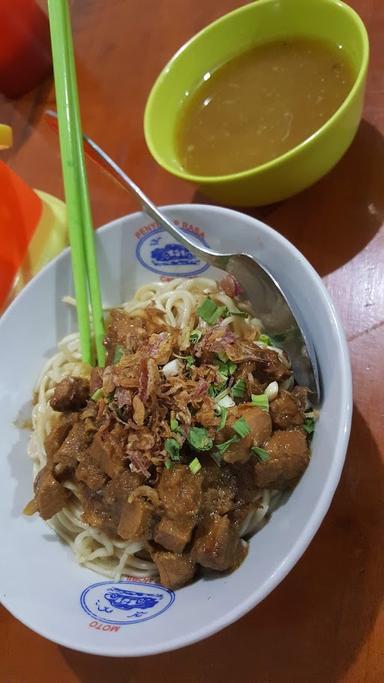 BAKSO AR ROYYAN