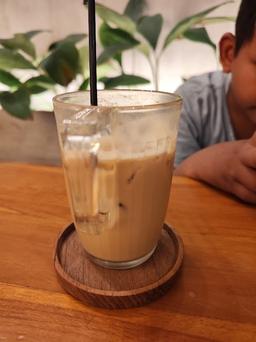 Photo's Mak-Mak Coffee & Kitchen