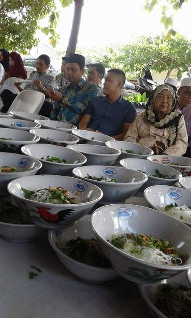 MIE AYAM & BAKSO PAK HAMID (ANEKA JAYA : DEPAN)