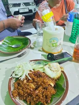 Photo's Nasi Goreng & Babat Gongso Pak Kumis