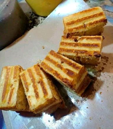 ROTI BAKAR RHEMA MATAK KUMETAP