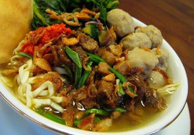 MIE AYAM PAK DHE