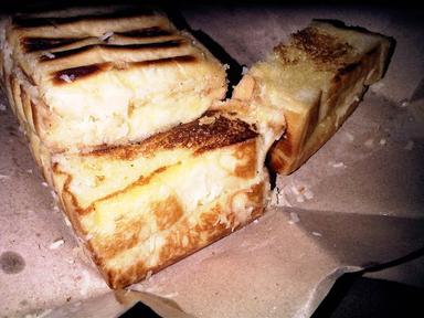 ROTI BAKAR (BANDUNG)