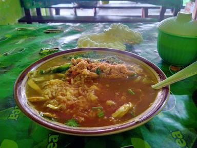 SOTO AYAM KAMPUNG IDOLA MADURA