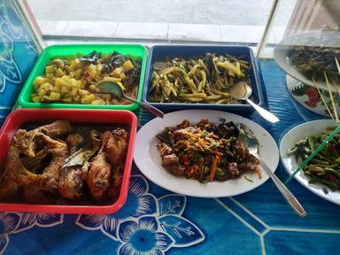 WARMINDO POJOKAN (SOTO DAN AYAM GORENG)